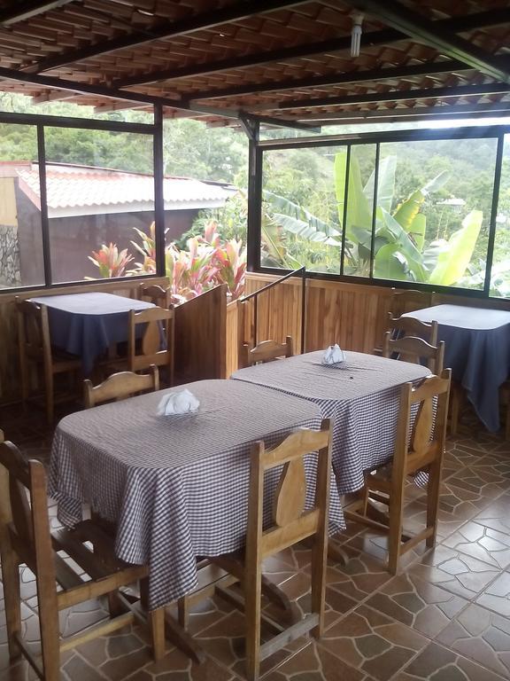 Green Mountain And Lodge Turrialba Exteriör bild