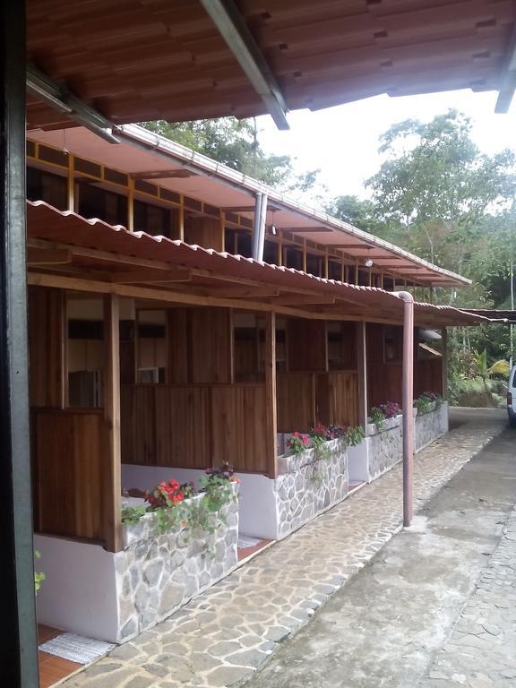Green Mountain And Lodge Turrialba Exteriör bild